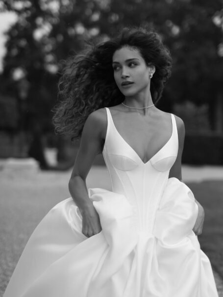 Bosphor 2 весільна сукня WONÁ Concept з колекції White Swan