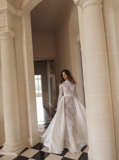 Bronwin 1 весільна сукня WONÁ Concept з колекції White Swan